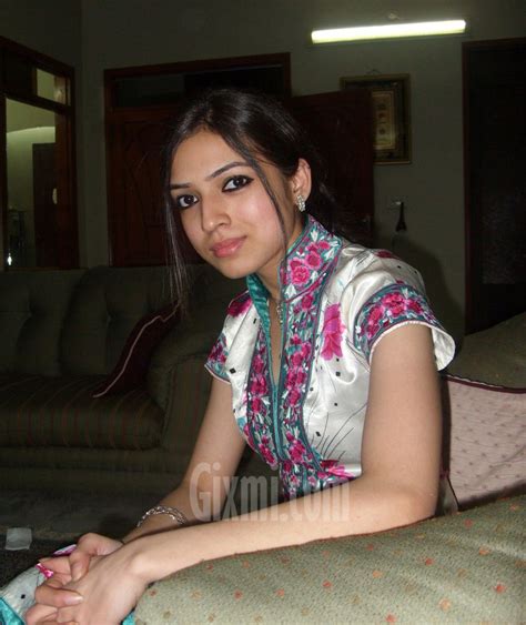 Punjabi Girls Gixmi Gixmi