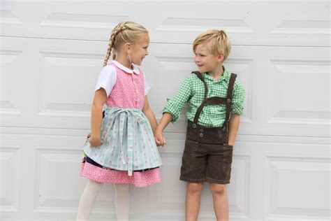 dirndl and lederhosen diy dirndl diy girls costumes german costume