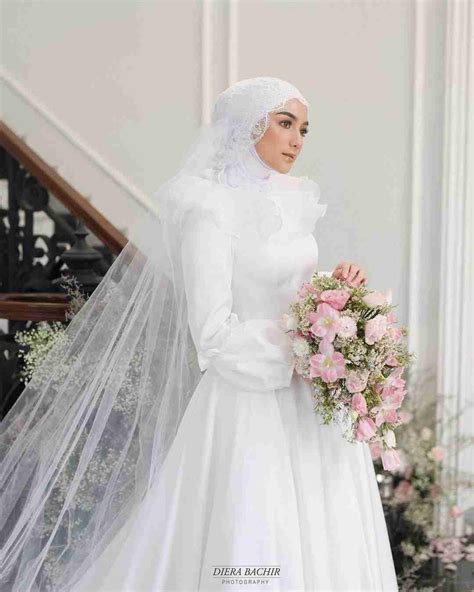 inspirasi hijab pengantin ala citra kirana cantik  anggun wokeid