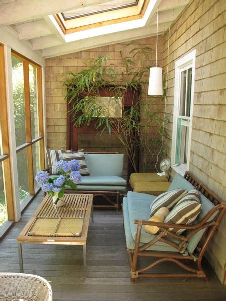 small enclosed  porch ideas