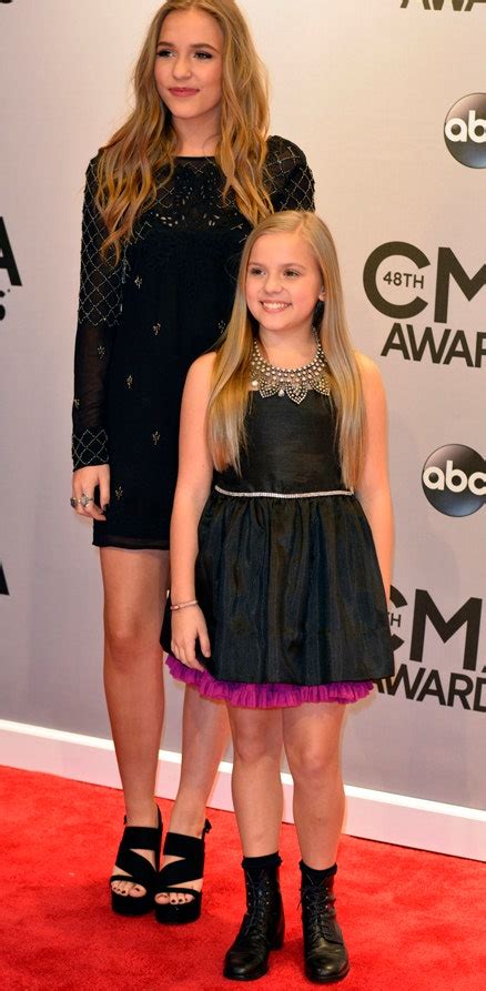 Nashville Stars Lennon And Maisy Go Viral With Boom Clap Cover