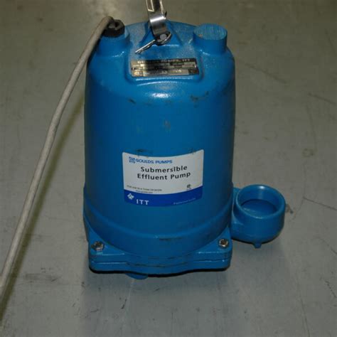 goulds pumps wel submersible effluent pump  hp single phase