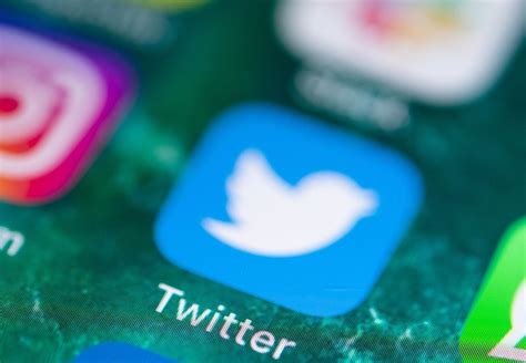 twitter      ends  ad filtered version  influencers digital