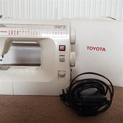 toyota  rs sewing machine   birmingham    sale