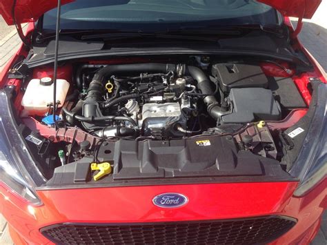 ford focus st   ecoboost  cv opiniones ford focus review