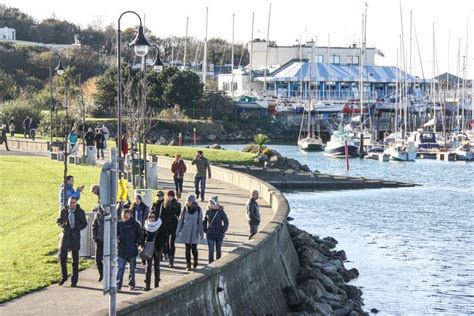 howth  ultimate guide connecting  dots
