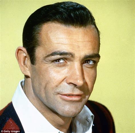 Sean Connery Proposed A Threesome With Carly Simon And Her Sister