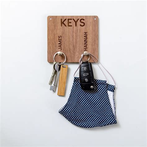key holder   keys attached      pair  glasses