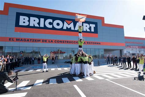 negocios del mundo bricomart inaugura en la ciudad espanola de terrassa su segundo centro en