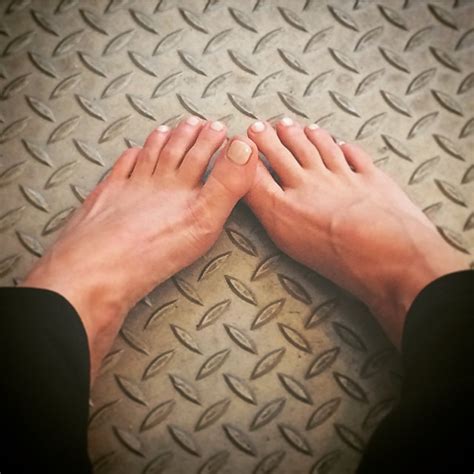 christina wren s feet