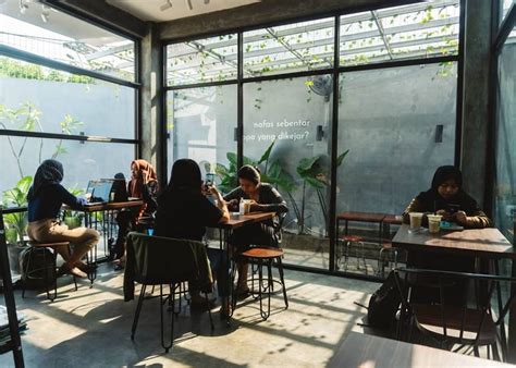 info kuliner solo ngintip seperdua kopi tempat nongkrong terbaru