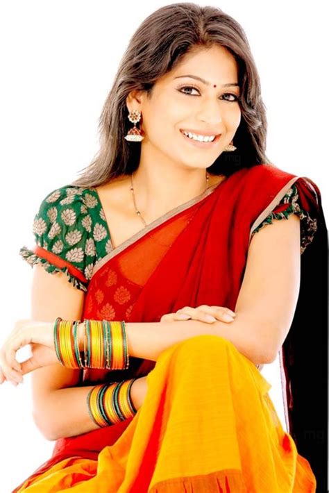 vijaya lakshmi new actress cute pictures — entertainment