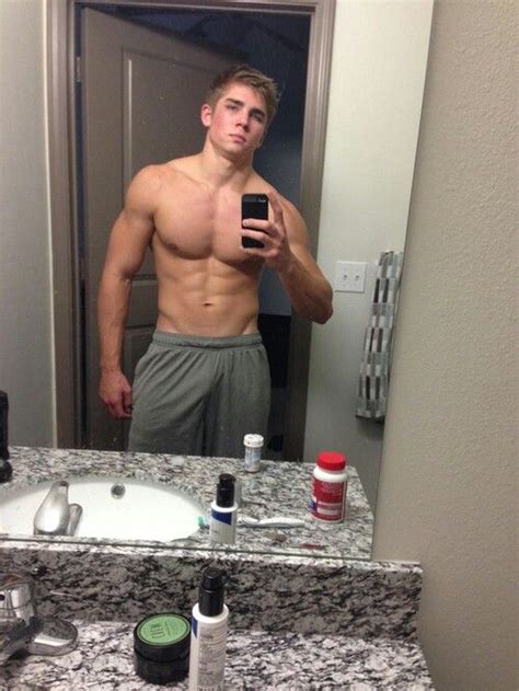1000 images about hot hunks selfies on pinterest sexy