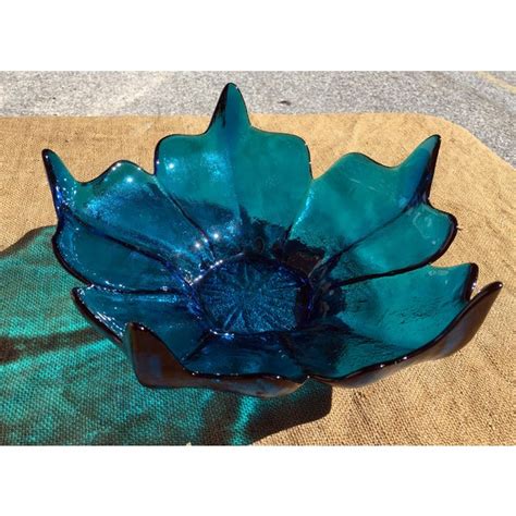 1960s Mid Century Modern Blue Art Glass Centerpiece Bowl Chairish