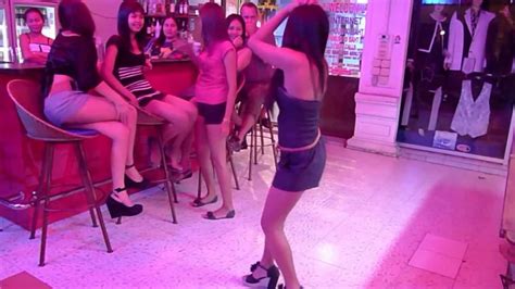 pattaya bar girls walking st capital city of the sex in
