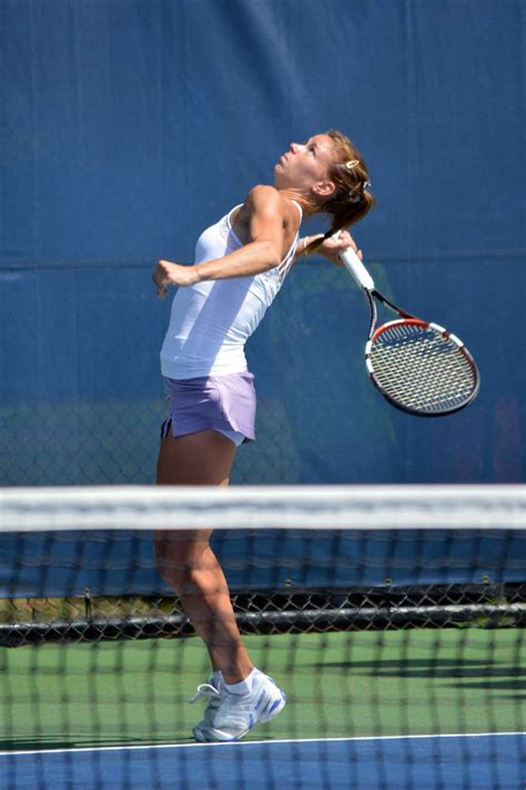 Camila Giorgi Practice At The 2014 Connecticut Open 07