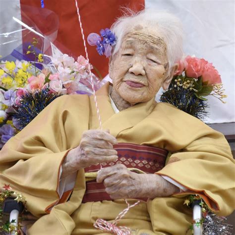 world s oldest person japanese woman kane tanaka turns 117 the