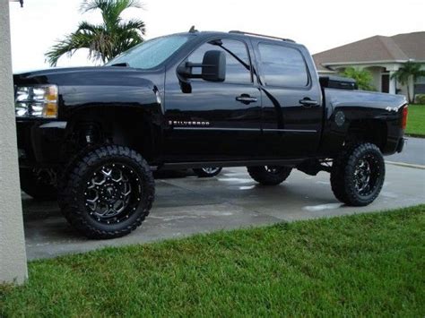 liftedchevycom lifted chevy trucks  fabtech lift  chevy