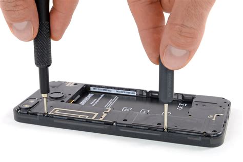 fairphone   reshaping  relationship  mobile electronics ifixit