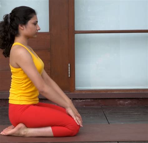 yoga posture guide  thunderbolt  diamond pose vajra asana