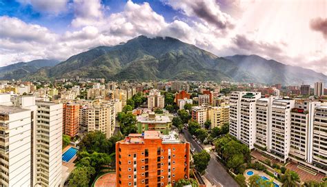 mission   cities  venezuelan cities adventists assist  people