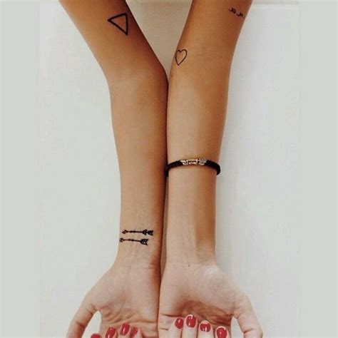 90 Tattoo Handgelenk Ideen Nach Den Neusten Trends