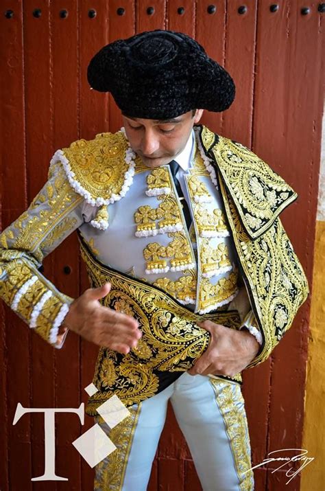 Enrique Ponce Sevilla 22 Abril 2015 Matador Fashion