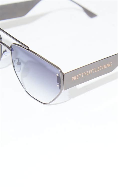plt black metal frame angled aviator sunglasses prettylittlething usa