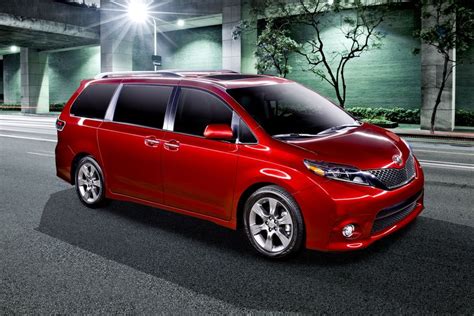 van   seasons   reasons   toyota sienna toyota canada