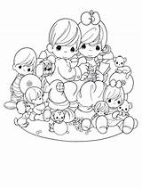 Pages Precious Moments Coloring Family Nativity Scene Getcolorings sketch template
