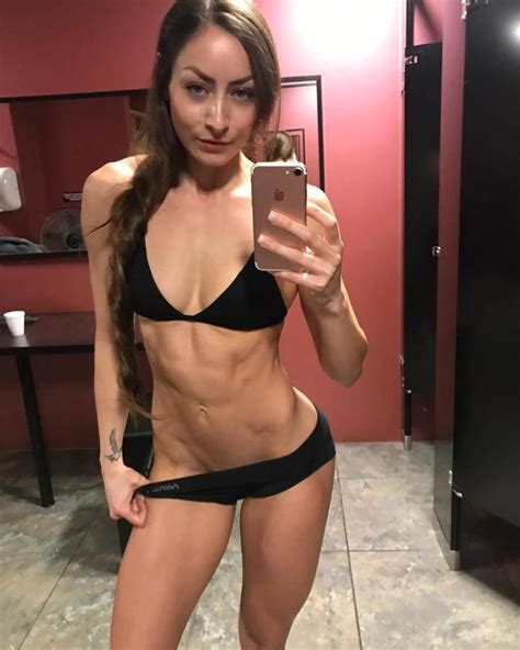 Stephanie Marie Nude And Sexy