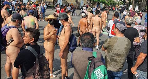así fue la primera marcha al desnudo en guadalajara para promover la