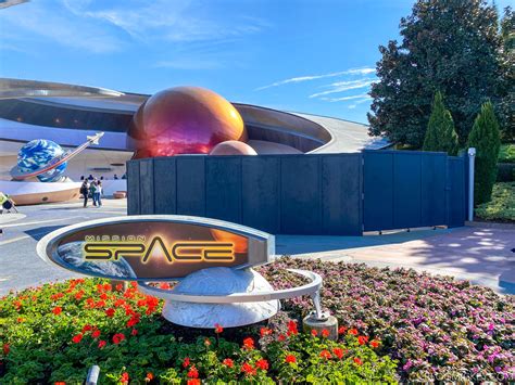 space restaurant  threadentrance  post  page   dis disney discussion
