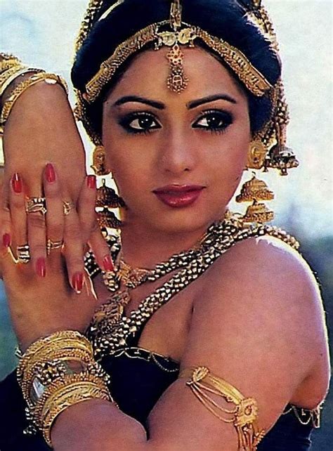 Pin By Inna Golubickaya On Sridevi In 2020 Bollywood Actress Hot