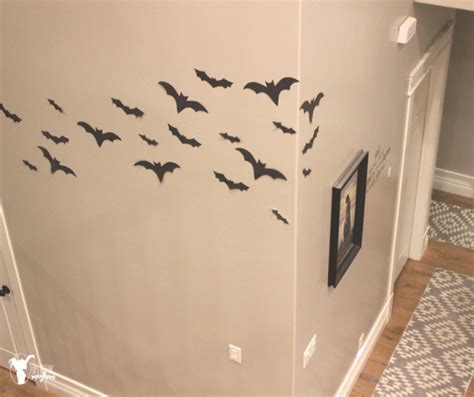 easy halloween bat decorations   love uplifting mayhem