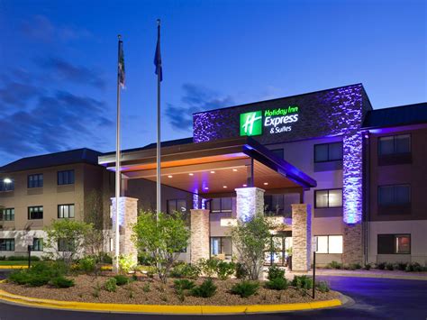 hotels  target field holiday inn express suites minneapolis golden valley