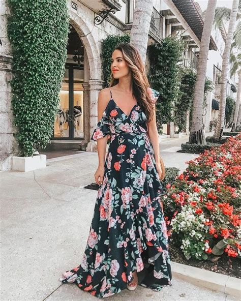 18 Stunning Wedding Guest Dresses You Need For Summer