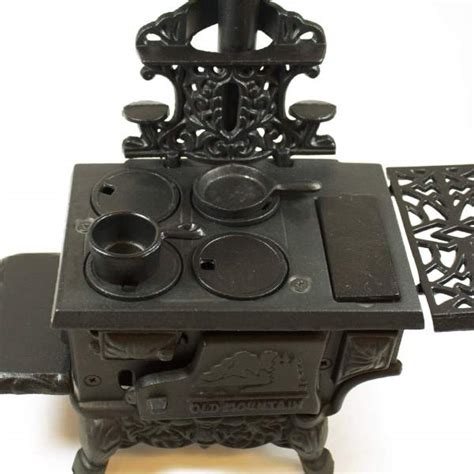Cast Iron Mini Wood Stove Set Dutch Country General Store