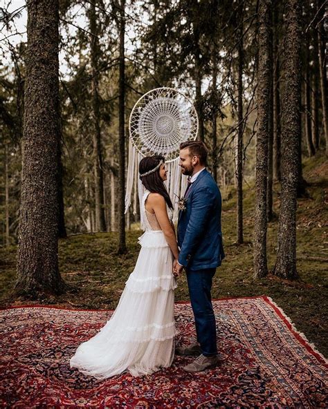 Insanely Beautiful Wedding Photos You Ll Want To Do Yourself