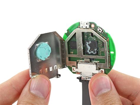 teardown confirms improved heat dissipation system   chromecasts ars technica