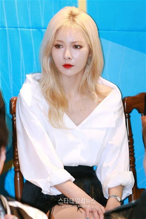 rare sight of hyuna covering her sexiness daily k pop news