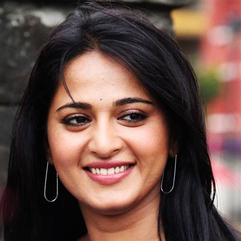 50 anushka shetty hot images and hd wallpapers collection 2017