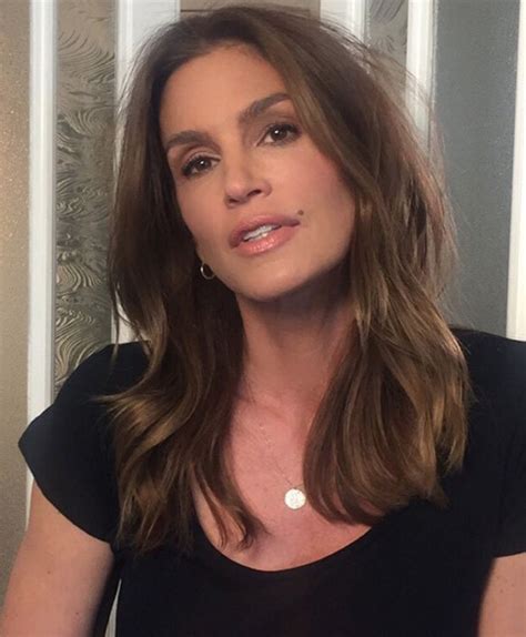 Cindy Crawford 51 Reclaims Supermodel Title With Nipple Flashing
