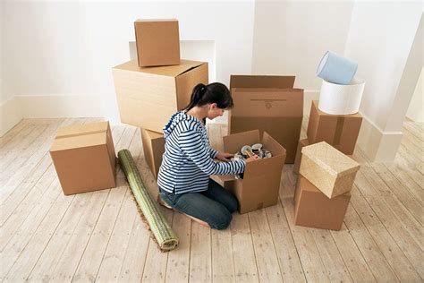 properly pack  boxes great white moving company fort worth movers