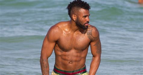 Jason Derulo Hits The Beach With New Girlfriend 50 Cent