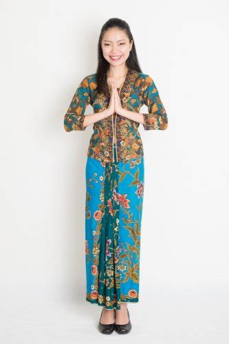 10 Motif Baju Batik Indonesia Khas Daerah Produsen Batik
