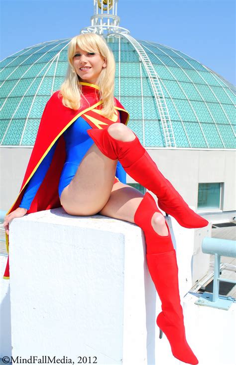 kryptonian appealing supergirl cosplay superheroes