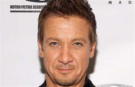 Jeremy Renner Gives Thumbs Up To The C Word Its Pretty Good