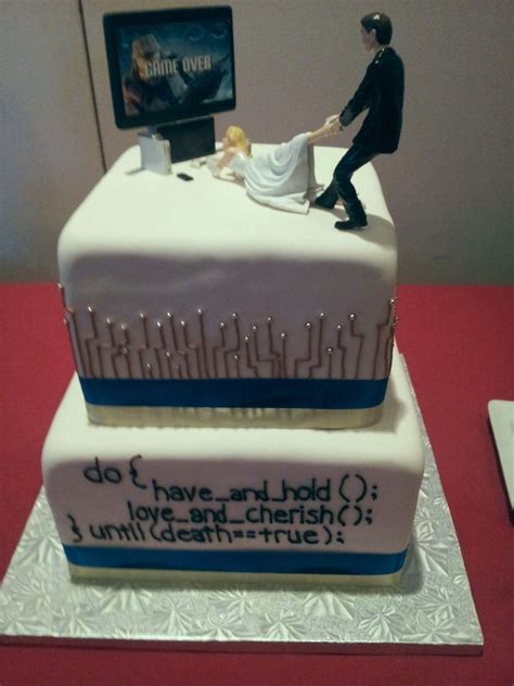 Coolest Cake For A Female Gamer Like Myself Funny Wedding Cakes