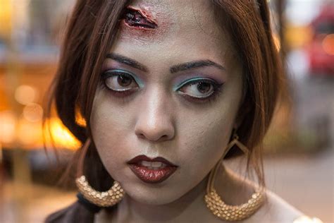 Zombie Princess Jasmine Halloween Makeup Popsugar Beauty